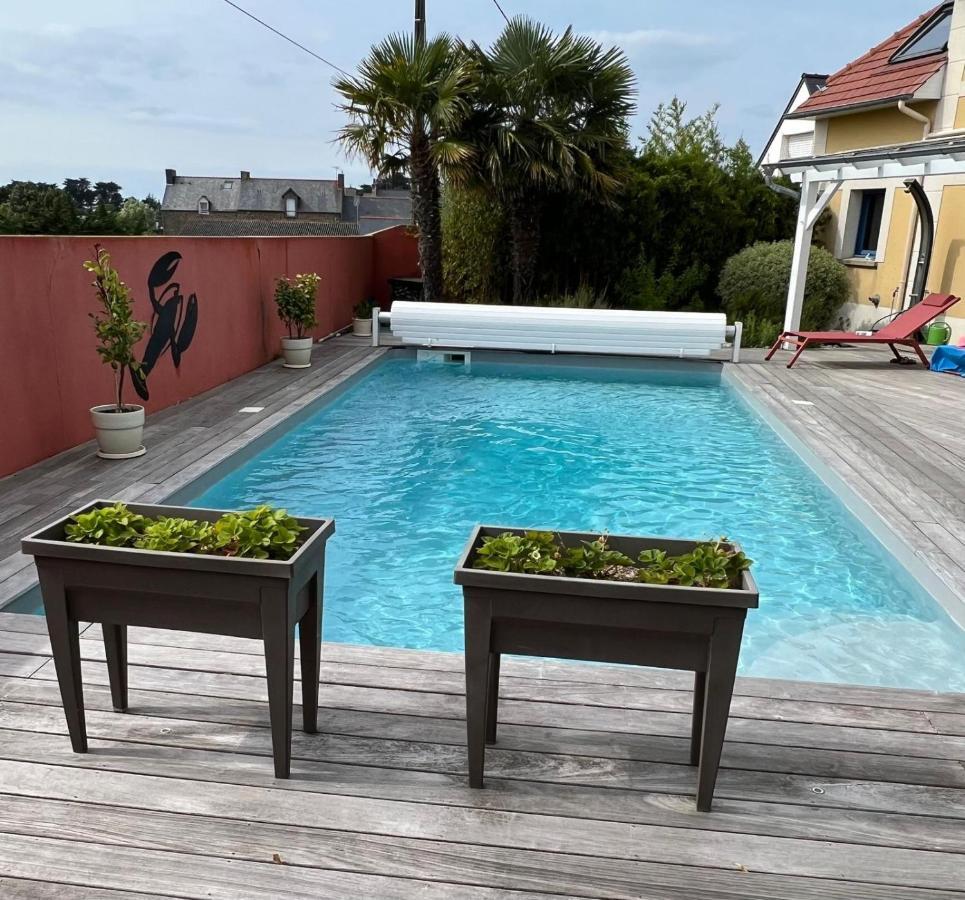 Le Clos Du Lupin Saint-Coulomb Exterior foto